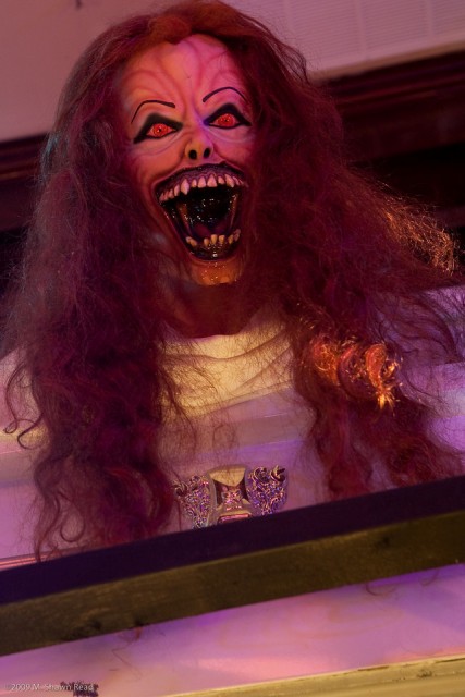 695927050_rytq4-x2_jpg