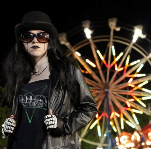 222685_209013869130886_100000668246900_655987_4103412_n1