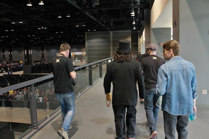 10271261_10203598063621177_2524363759099173941_o