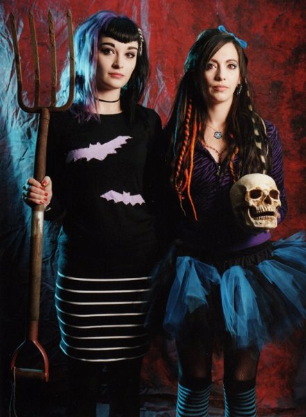 534680_10150654879953925_738236074_n