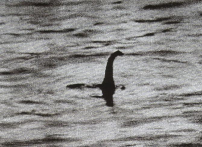 1934-lochnessmonster