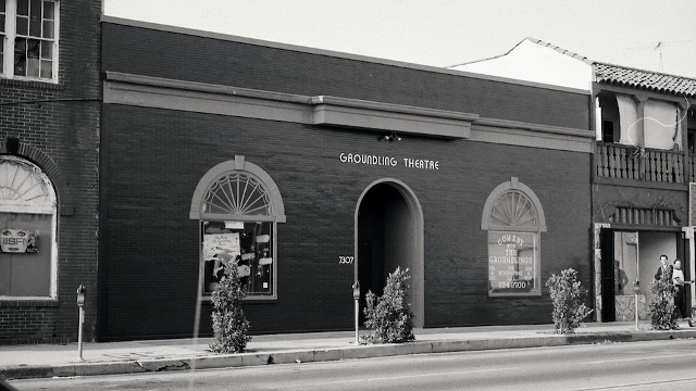 groundlings_exterior_a_l