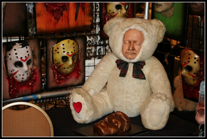 For the Robin Williams fan who has everything...