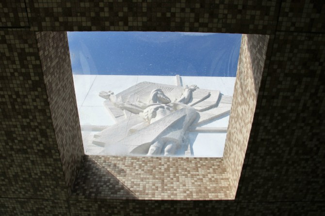 Resurrection mausoleum Jesus sculpture