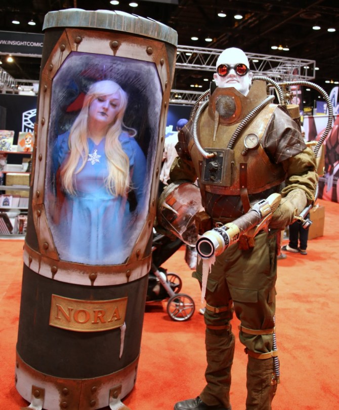 C2E2-COSPLAY-MR-FREEZE