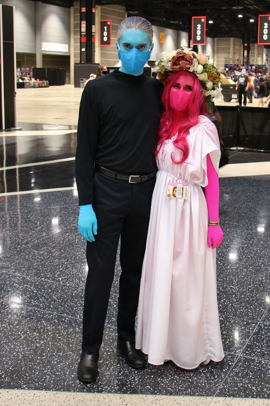 Cosplayer couple at the 2021 Chicago Comic & Entertainment Expo C2E2
