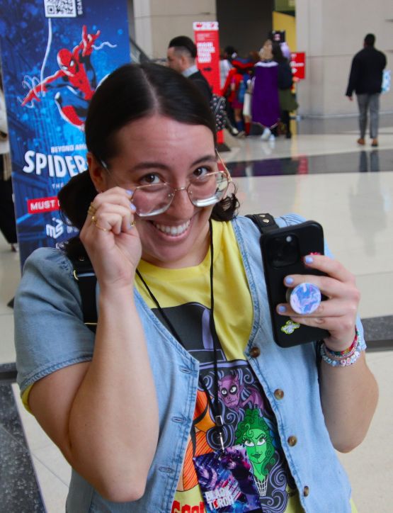 Briana Janczy MeTV Social Media specialist